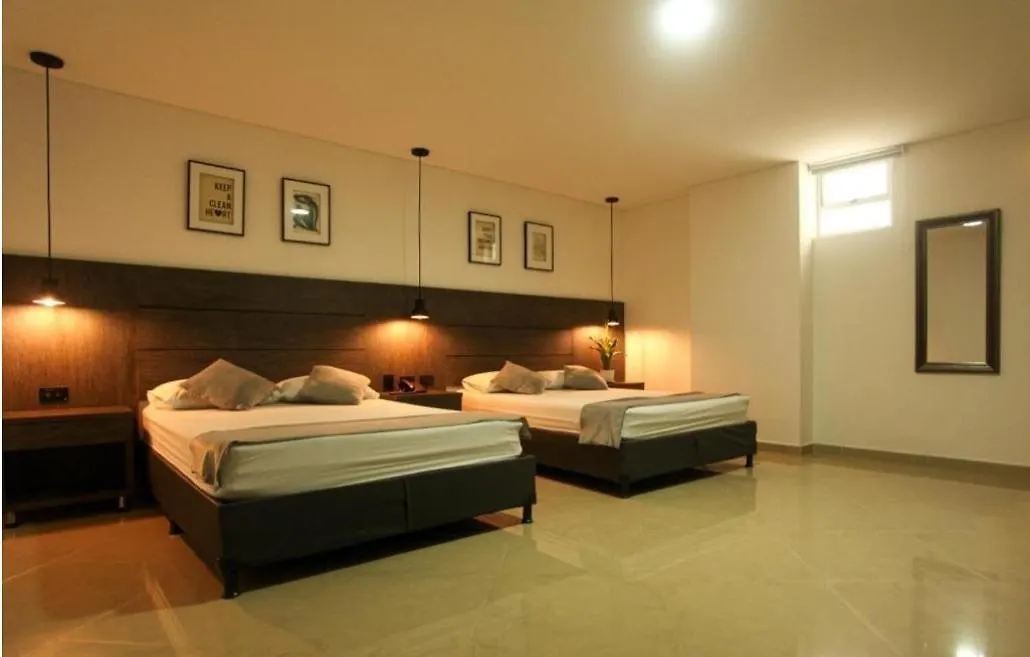 ***  Hotel California Med Medellin Colombia