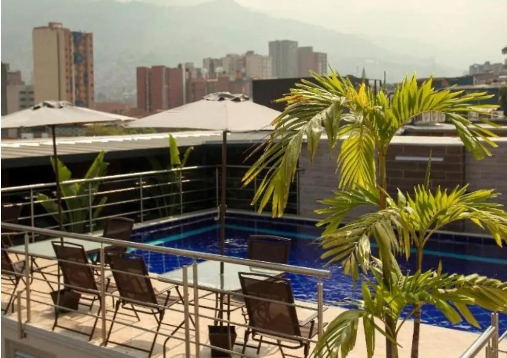 Hotel California Med Medellin 3*,  Colombia